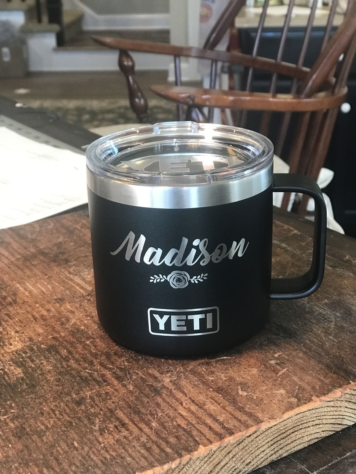 Taza Yeti